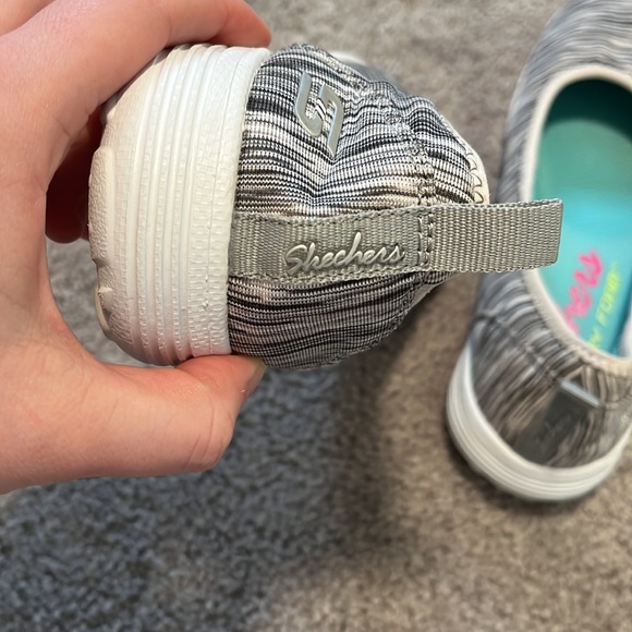 Sketchers memory foam ballet flat size 8 - Picture 9 of 11